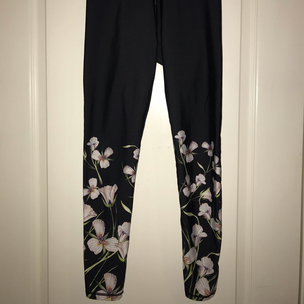 Floral workout leggings